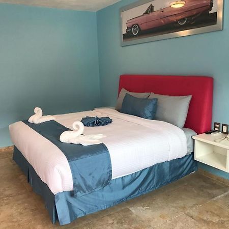 Miami Inn ヌエボ・バジャルタ エクステリア 写真