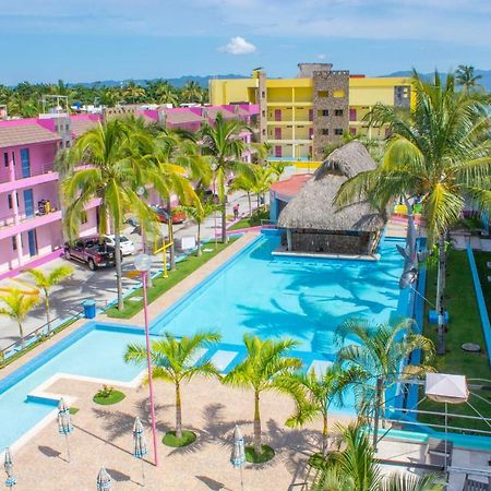 Miami Inn ヌエボ・バジャルタ エクステリア 写真