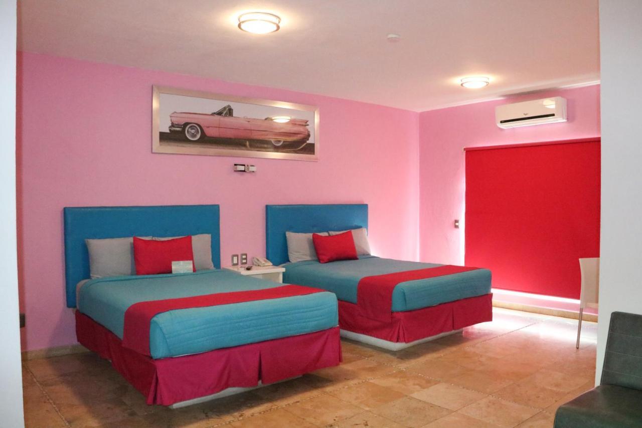 Miami Inn ヌエボ・バジャルタ エクステリア 写真