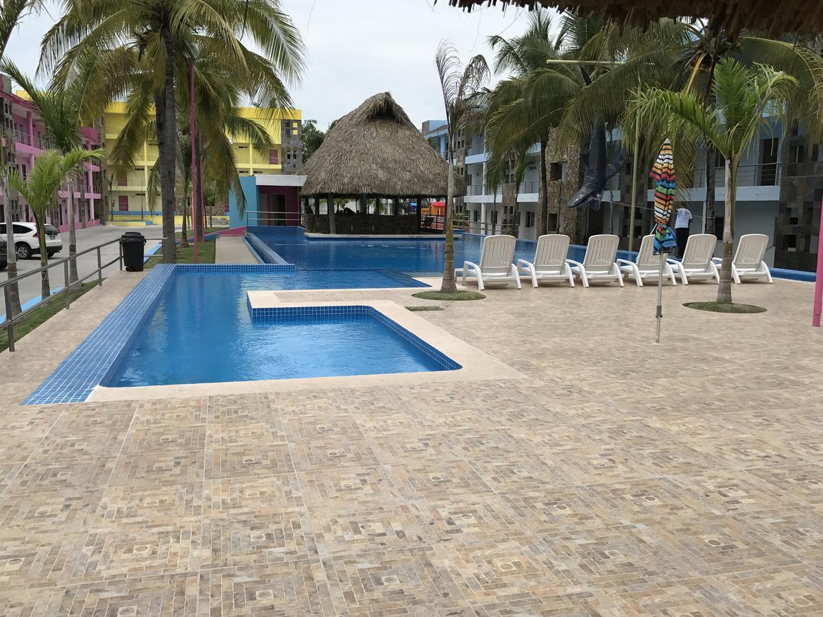 Miami Inn ヌエボ・バジャルタ エクステリア 写真