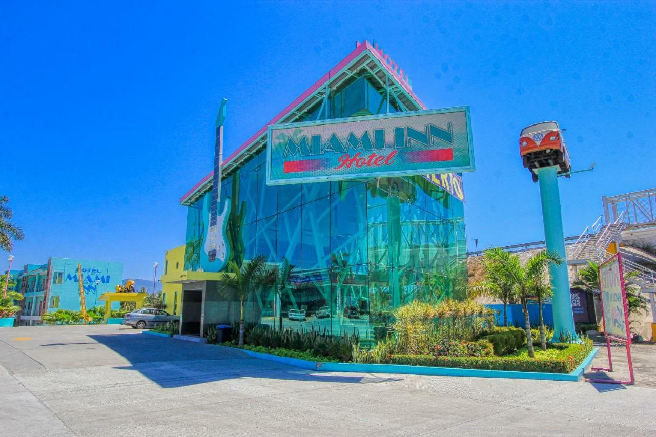 Miami Inn ヌエボ・バジャルタ エクステリア 写真