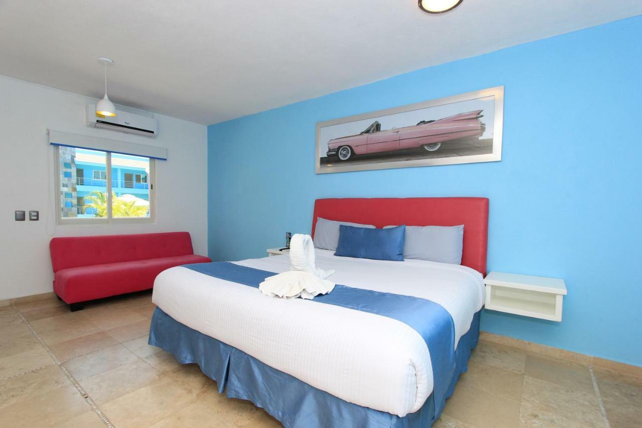 Miami Inn ヌエボ・バジャルタ エクステリア 写真