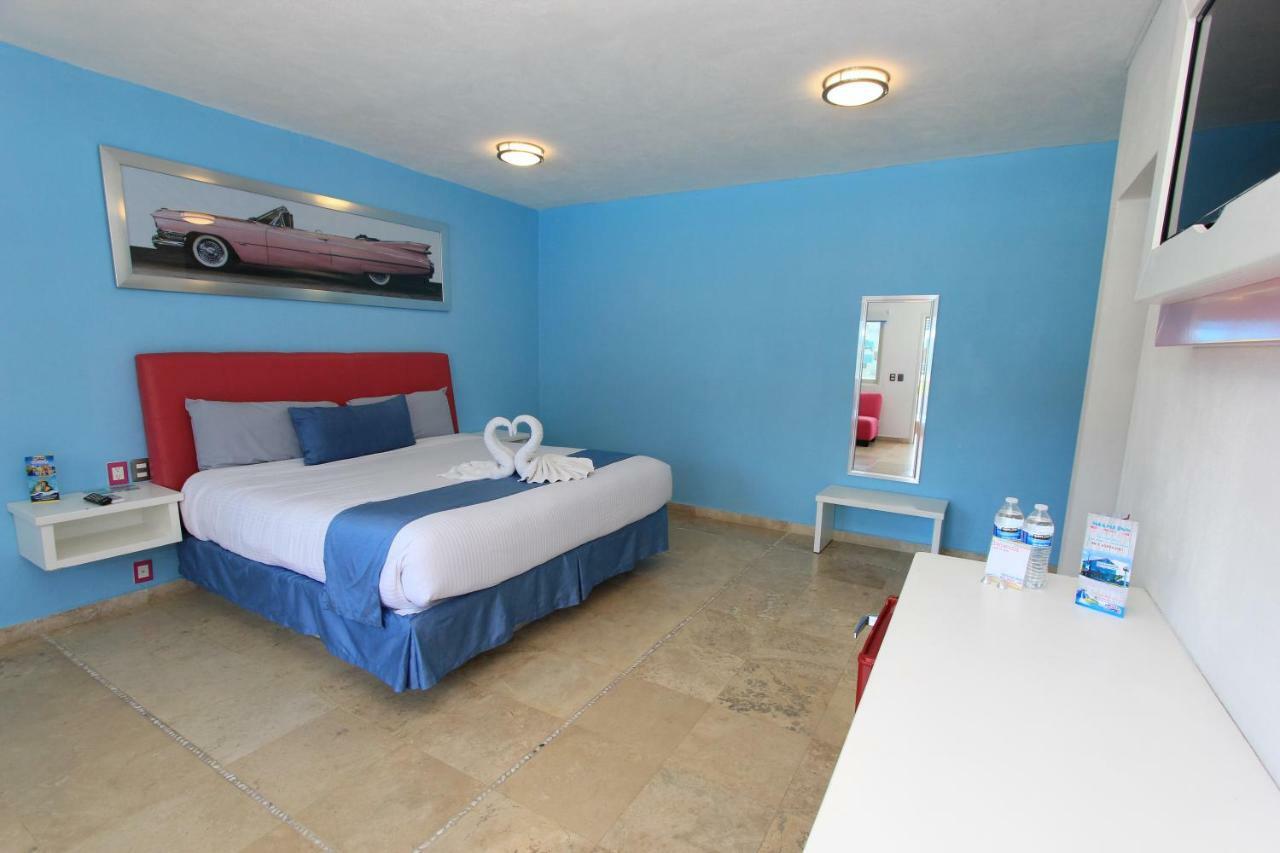 Miami Inn ヌエボ・バジャルタ エクステリア 写真